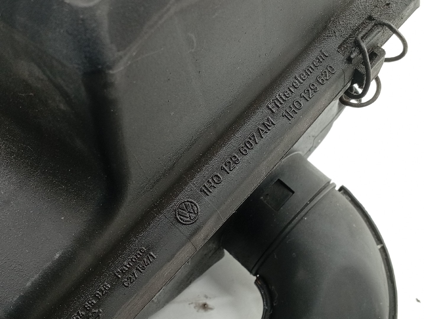Caixa de filtro de ar VOLKSWAGEN GOLF III (1H1) | 91 - 98 Imagem-1