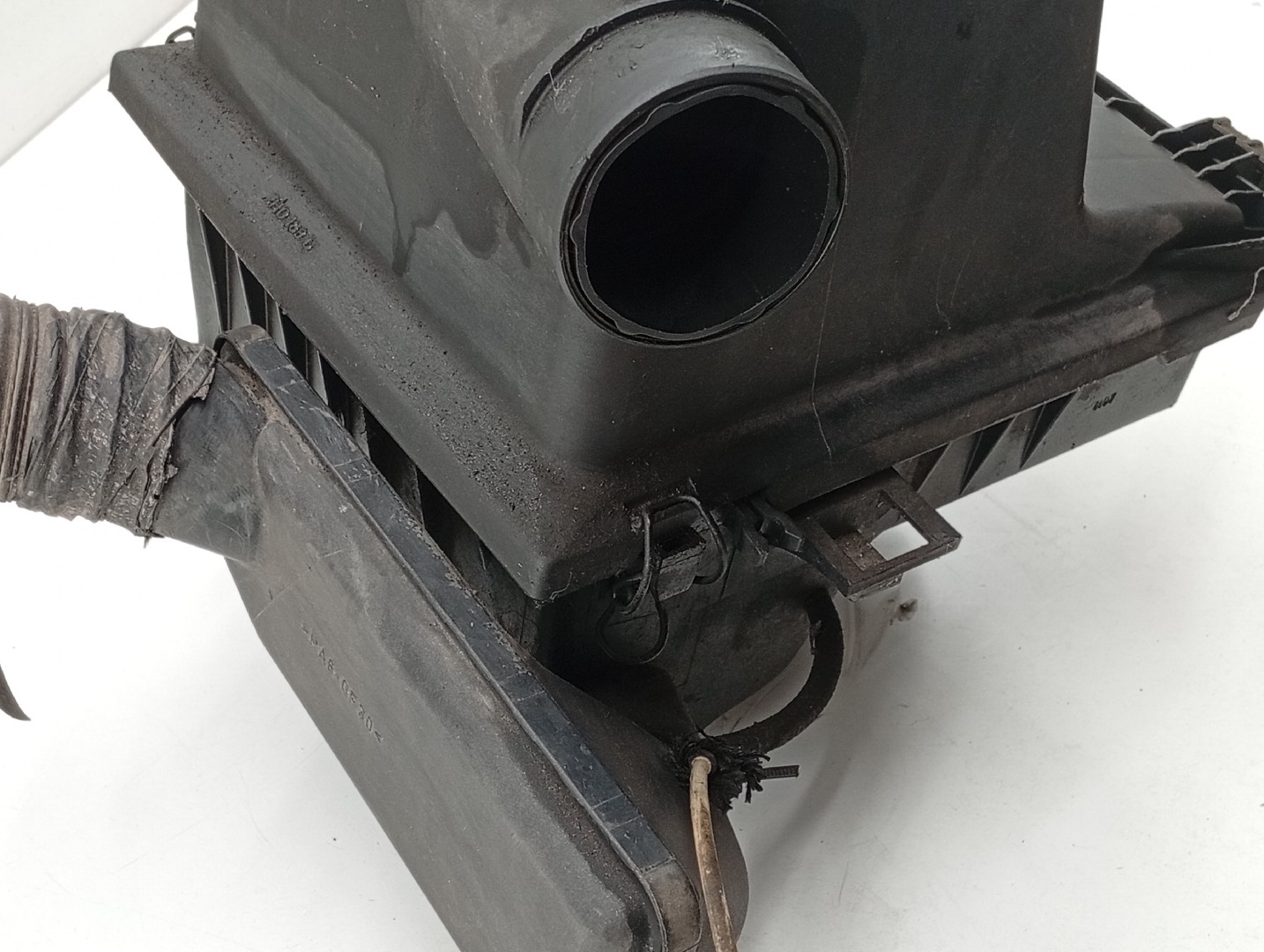 Caixa de filtro de ar VOLKSWAGEN GOLF III (1H1) | 91 - 98 Imagem-3