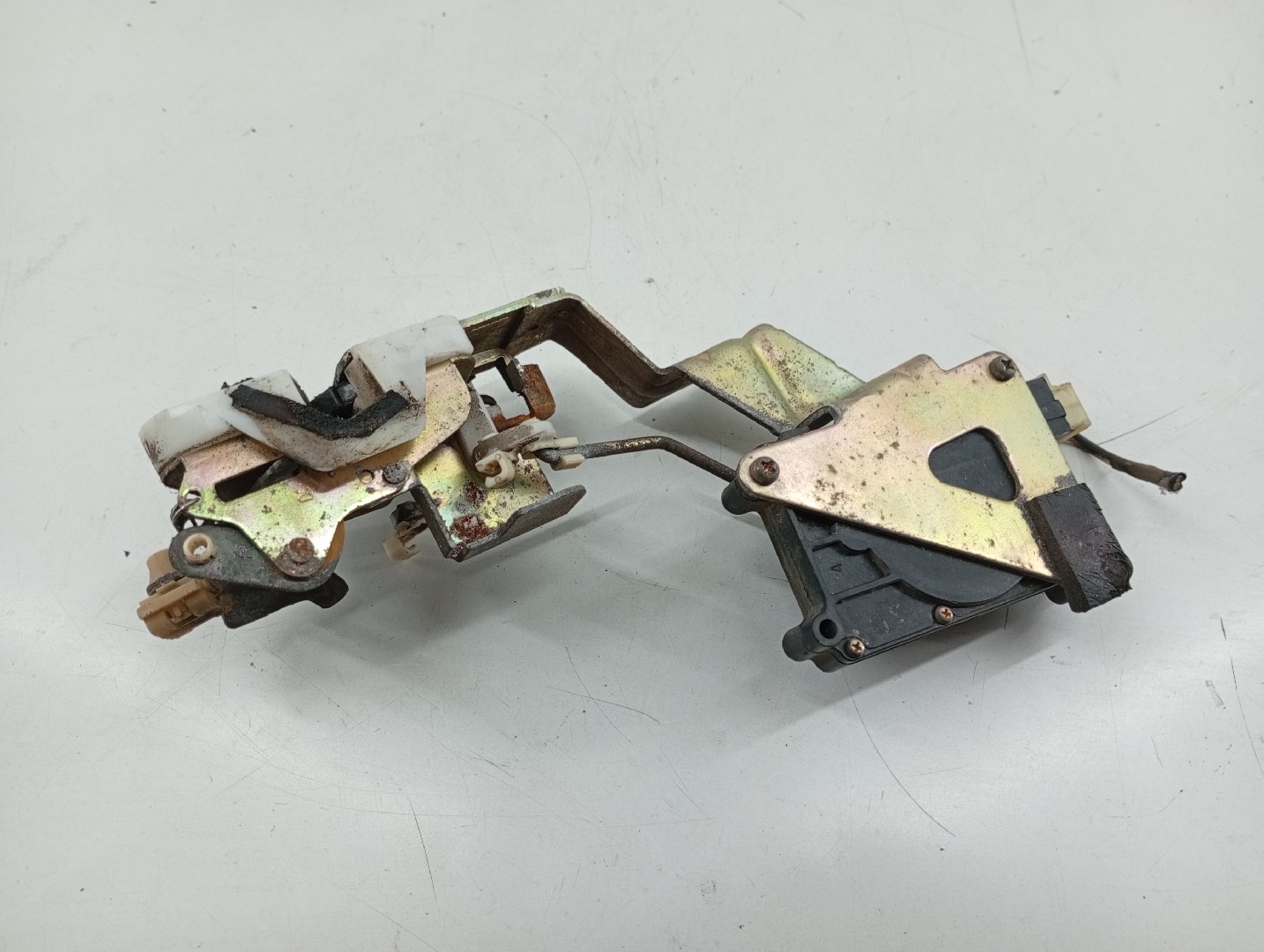 Fecho da Porta Frente Direito DAEWOO MATIZ (M100, M150) | 98 - 