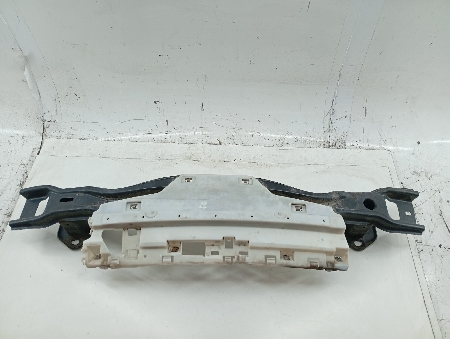 Reforço de para-choques traseiro BMW 3 (F30, F80) | 11 - 18
