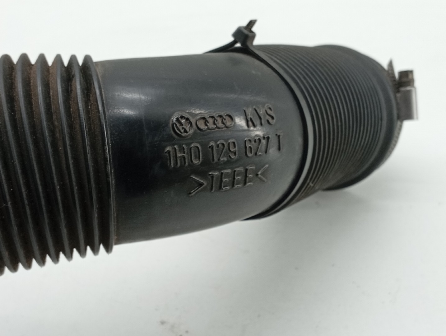 Tubo de admissão VOLKSWAGEN GOLF III (1H1) | 91 - 98 Imagem-1