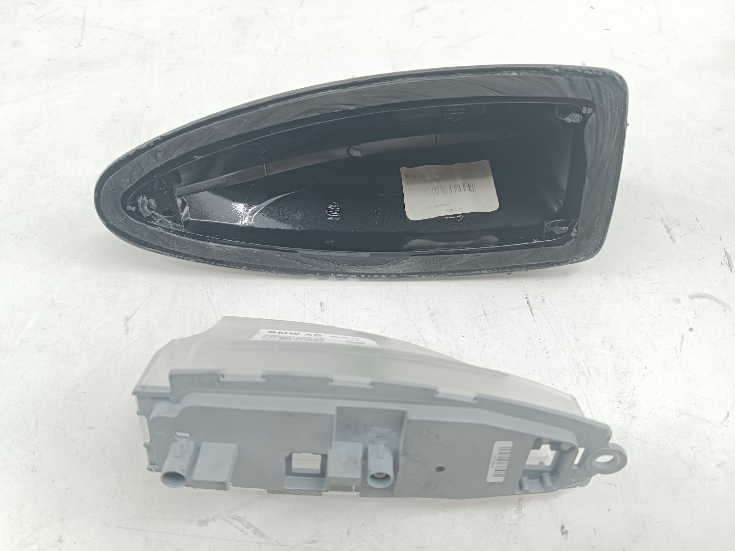 Antena BMW 5 (F10) | 09 - 16 Imagem-3