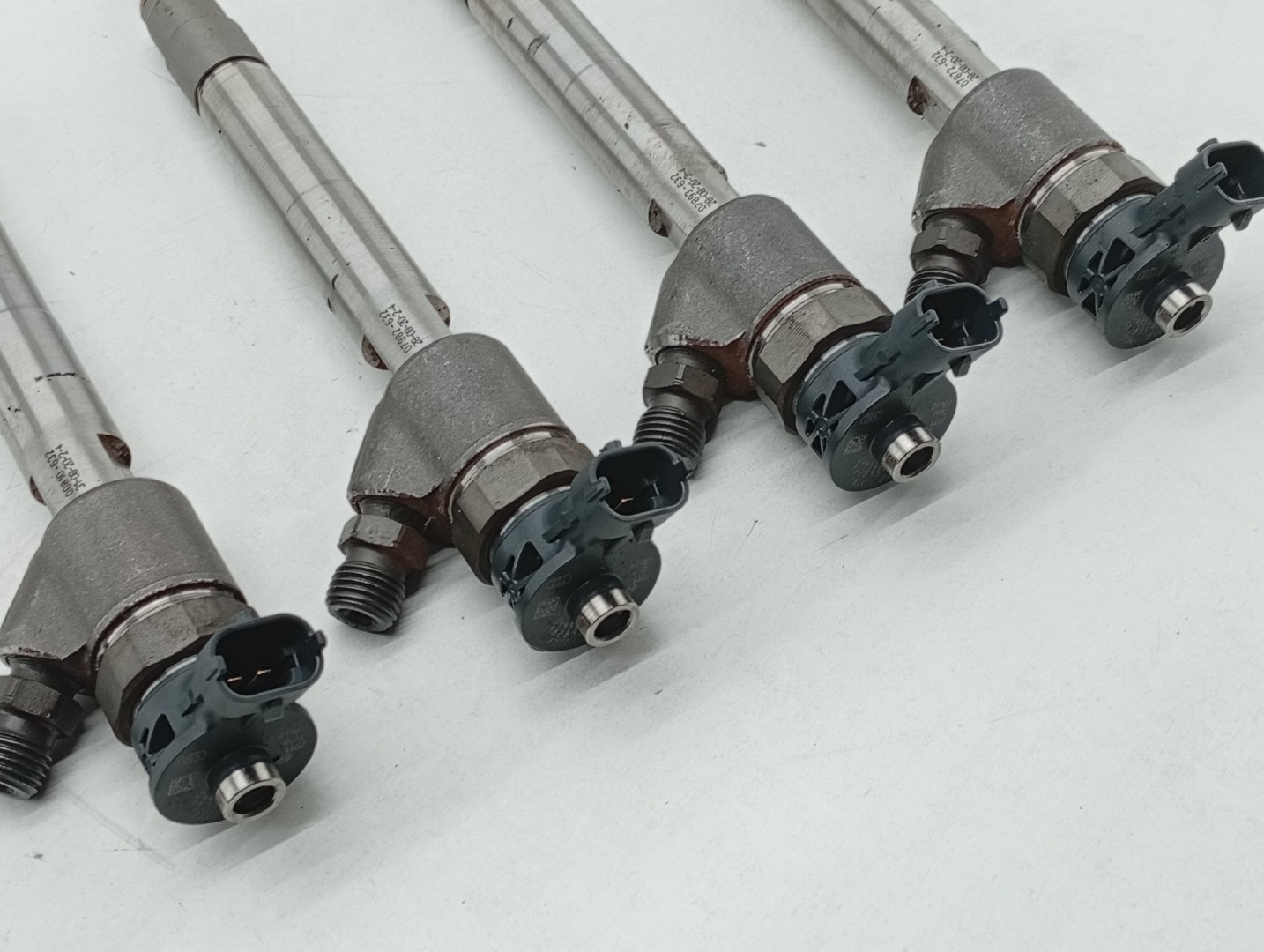 Conjunto Injectores PEUGEOT 5008 II | 16 -  Imagem-1