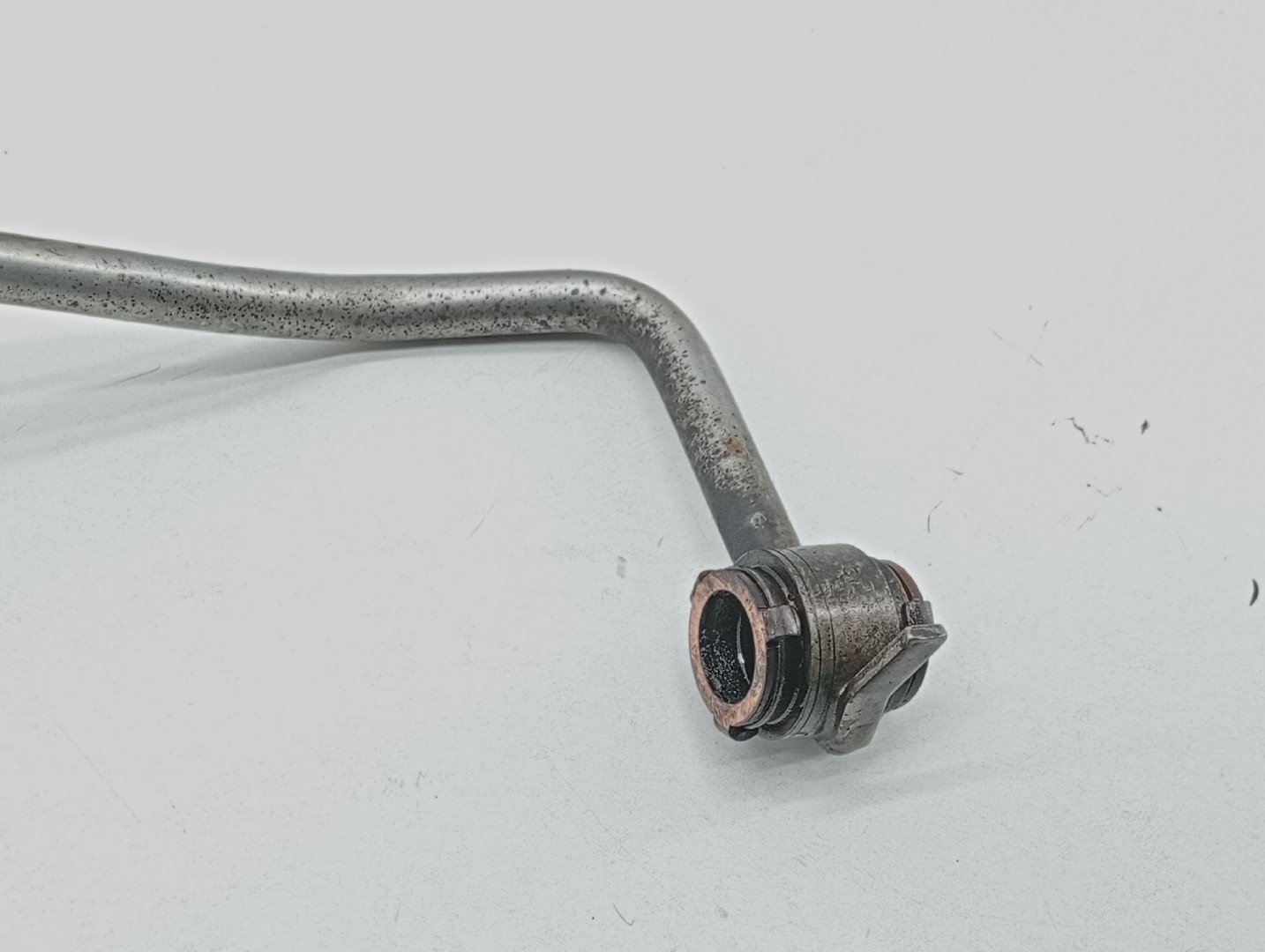 Tubo de alimentação de óleo para Turbo PEUGEOT 5008 II | 16 -  Imagem-3