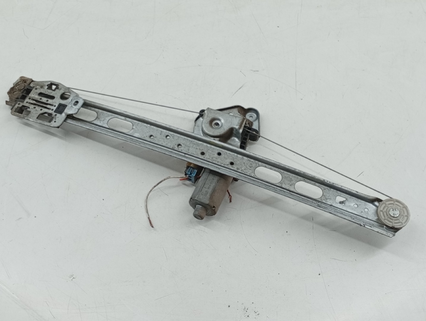 Motor e elevador de vidro trás esquerdo MERCEDES-BENZ M-CLASS (W163) | 98 - 05 Imagem-2