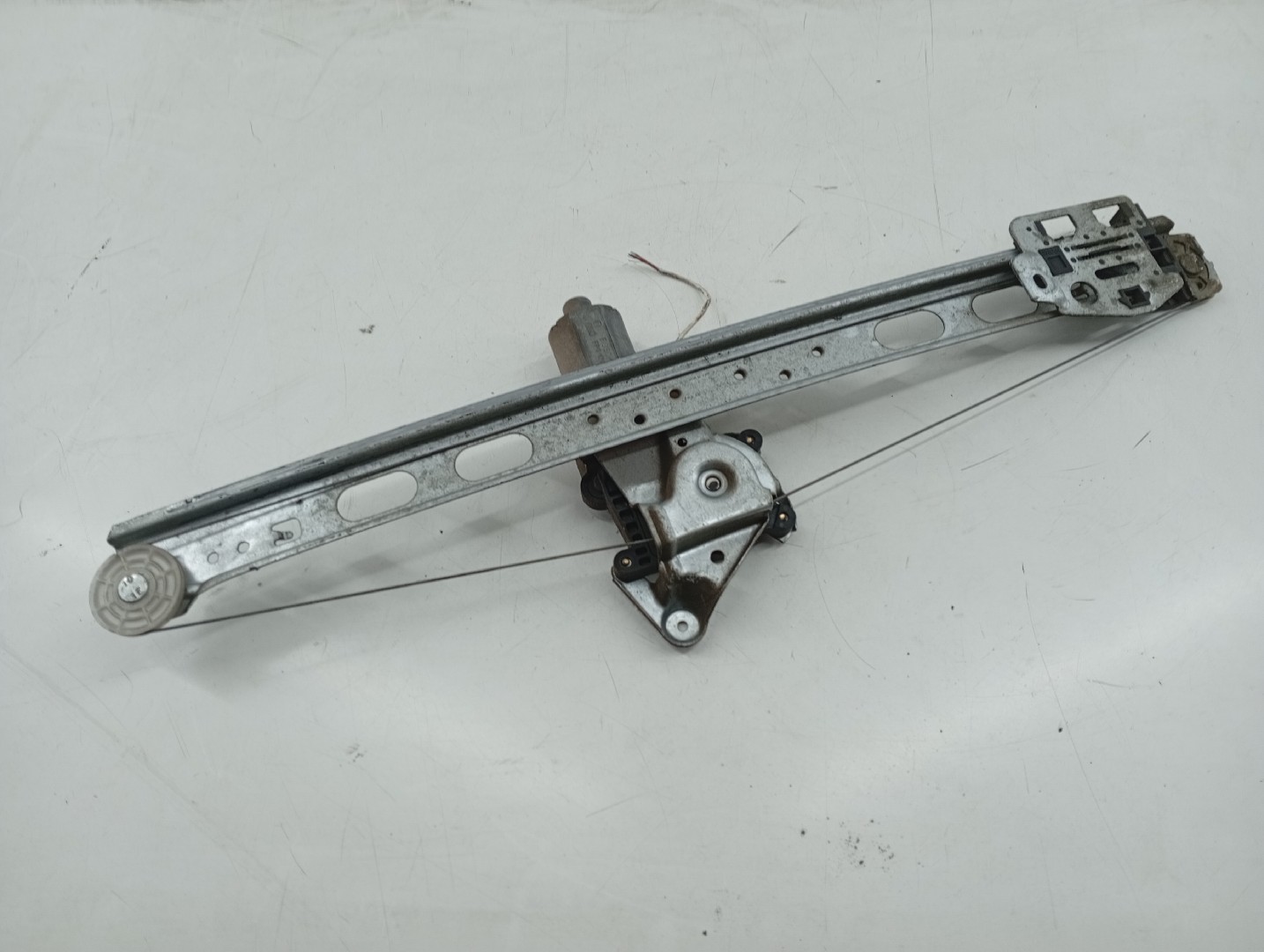 Motor e elevador de vidro trás esquerdo MERCEDES-BENZ M-CLASS (W163) | 98 - 05