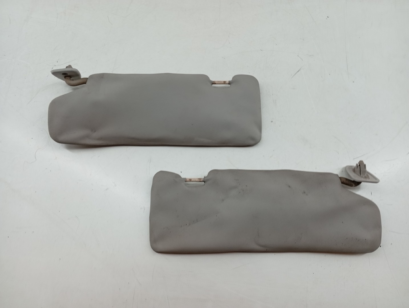 Conjunto 2 Palas de Sol FORD FIESTA III (GFJ) | 89 - 97