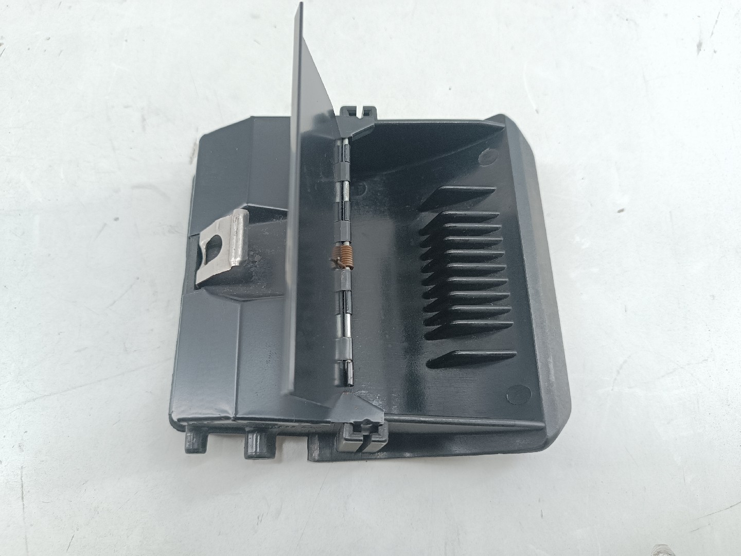 Cinzeiro FORD FIESTA III (GFJ) | 89 - 97