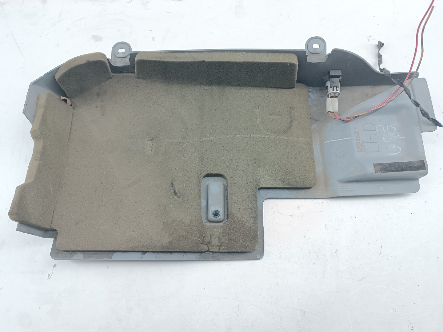 Acabamento inferior do tablier MERCEDES-BENZ M-CLASS (W163) | 98 - 05