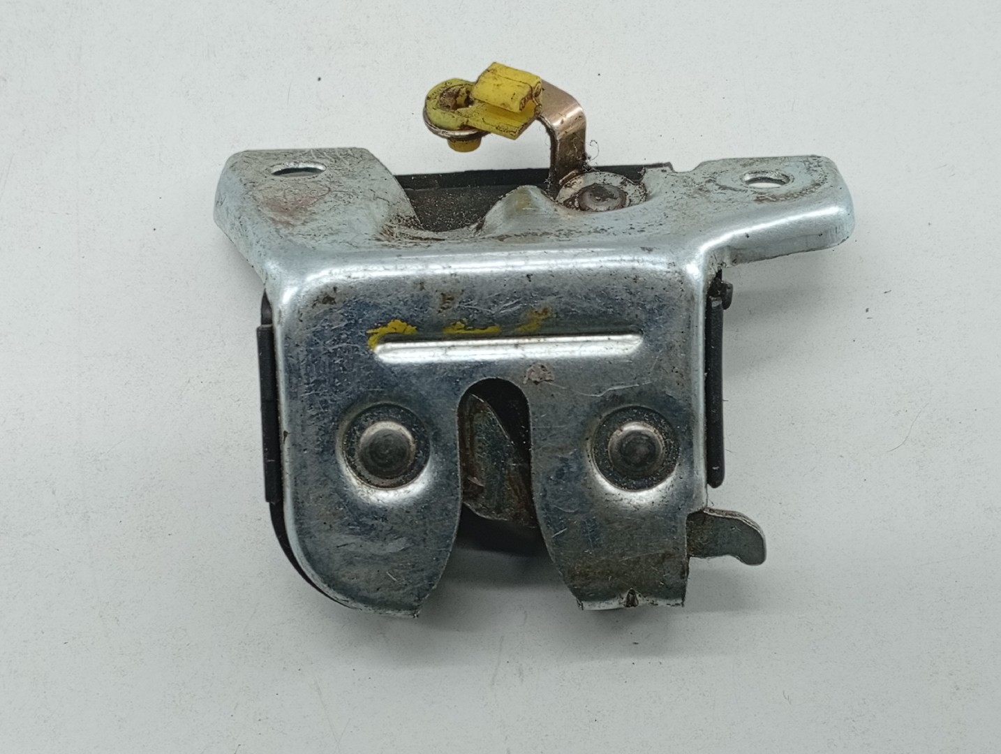 Fecho da Mala TOYOTA STARLET (_P8_) | 89 - 96 Imagem-2
