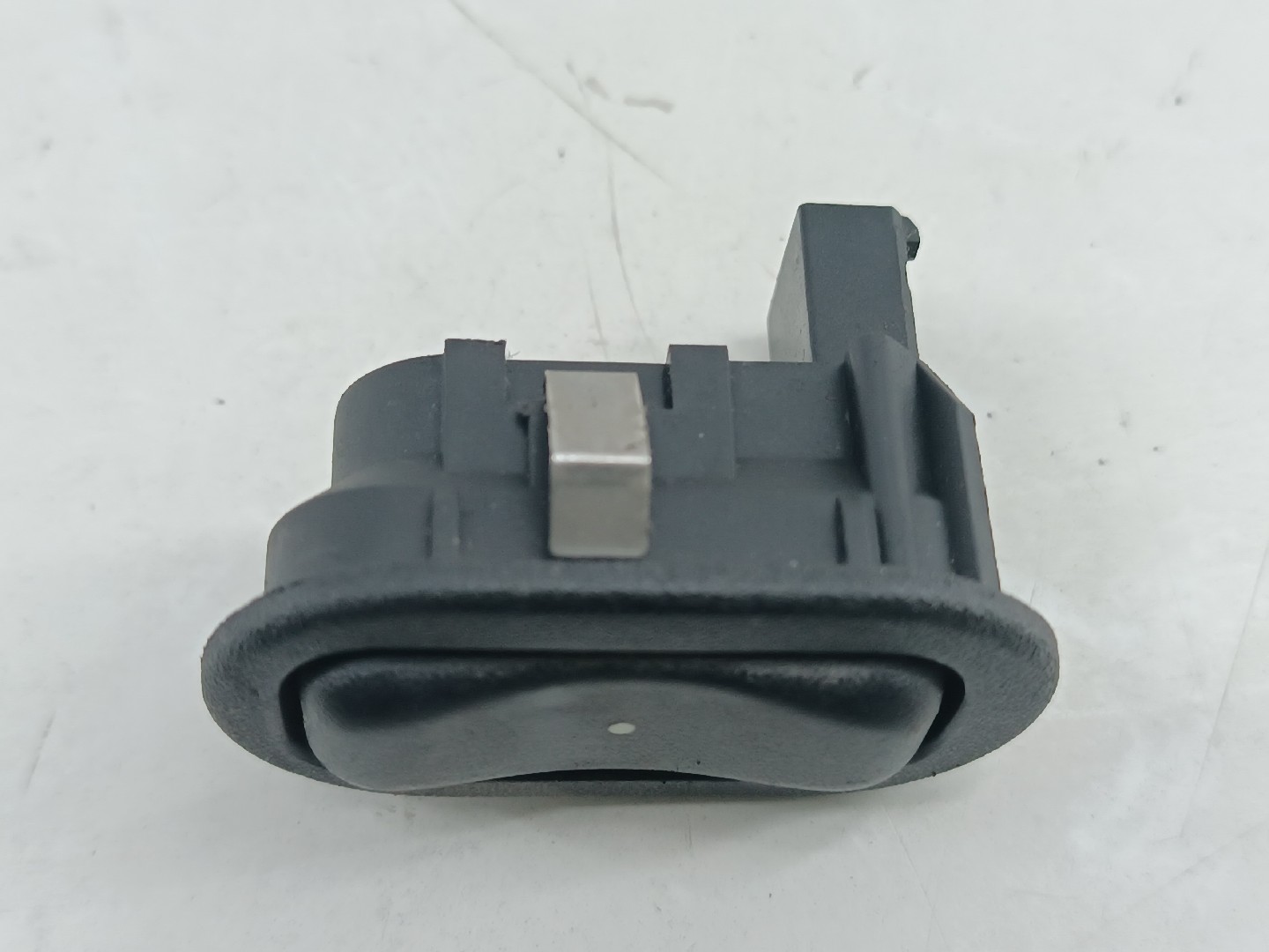 Comutador de vidro frente direito OPEL ASTRA G três volumes (T98) | 98 - 09 Imagem-2