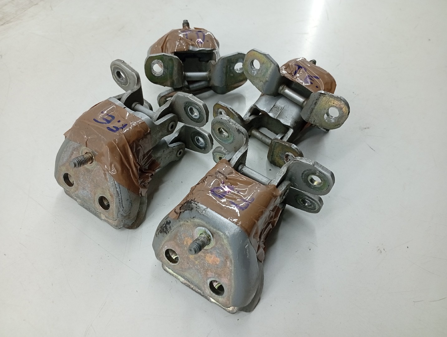 Dobradiças da porta MERCEDES-BENZ M-CLASS (W163) | 98 - 05 Imagem-4