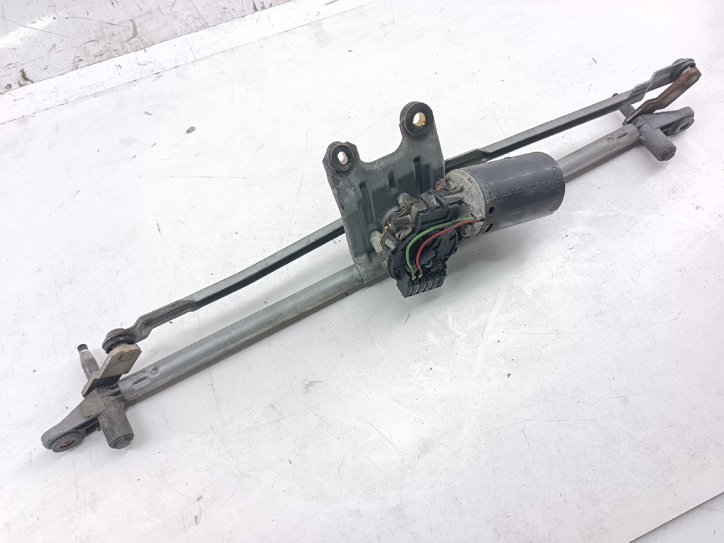 Motor do Limpa Para-Brisas MERCEDES-BENZ M-CLASS (W163) | 98 - 05 Imagem-4