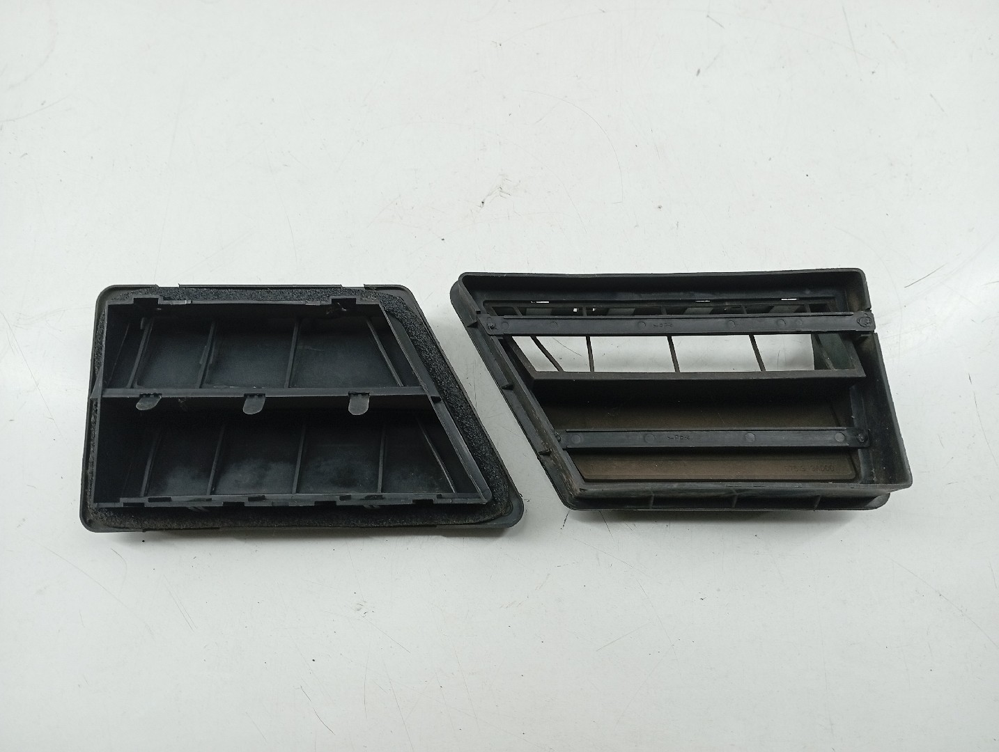 Painel de Ventilação da Carroceria KIA SORENTO I (JC) | 02 - 