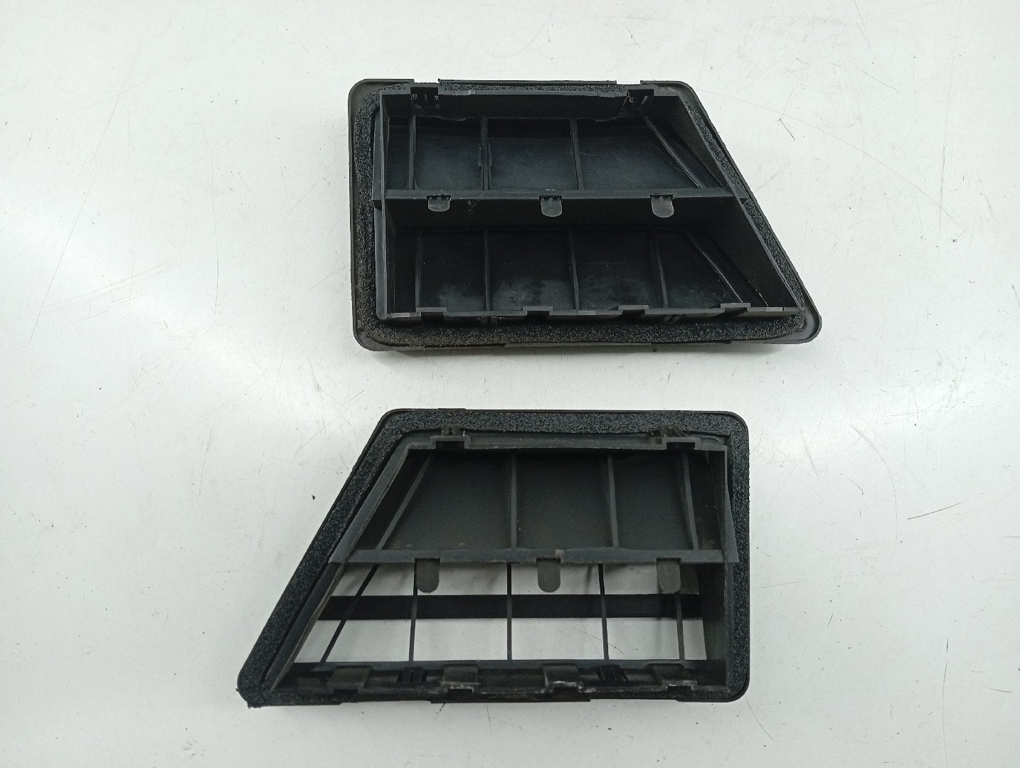 Painel de Ventilação da Carroceria KIA SORENTO I (JC) | 02 -  Imagem-4
