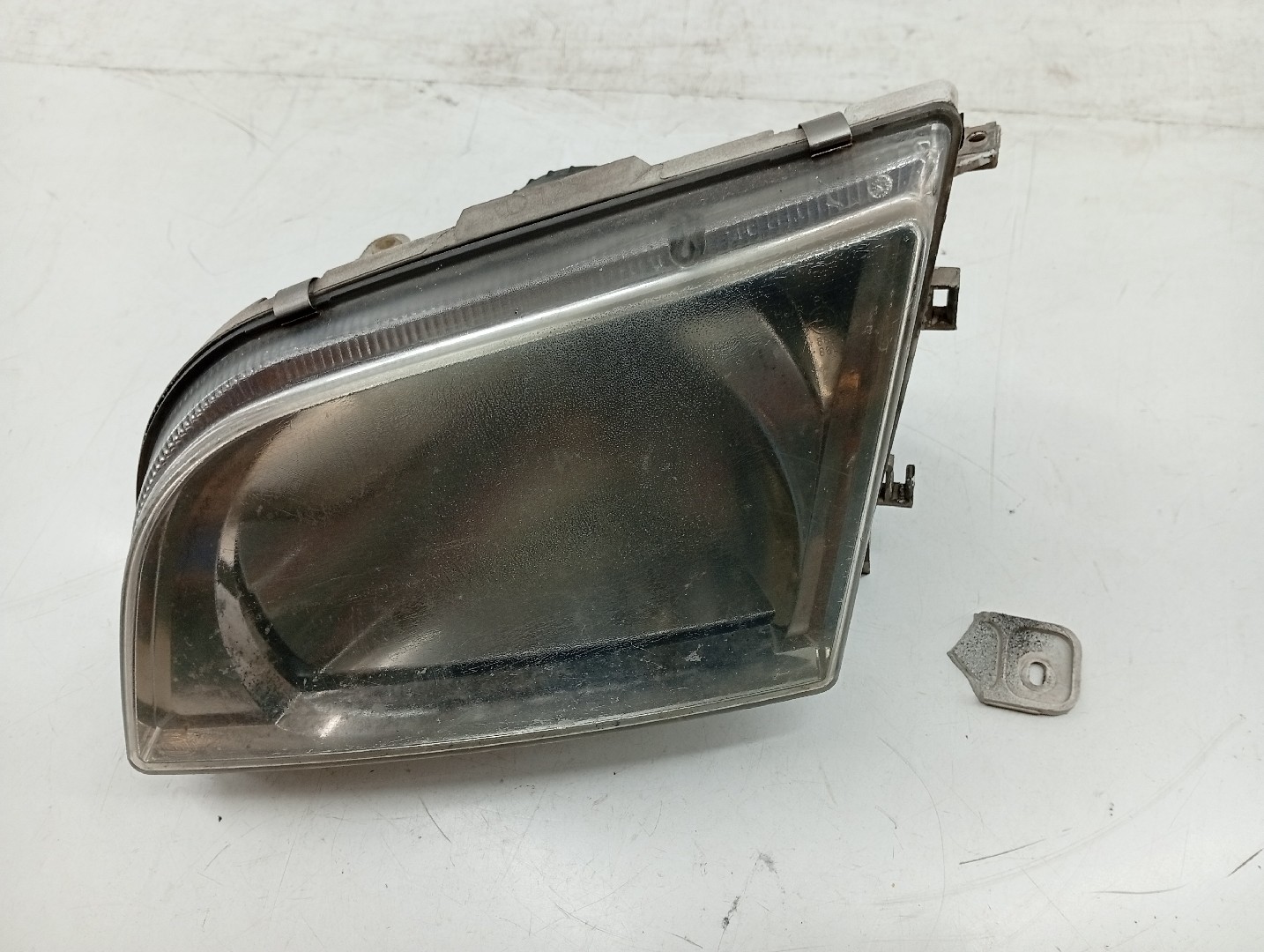 Ótica Esquerda MITSUBISHI SPACE STAR Veículo multiuso (DG_A) | 98 - 04