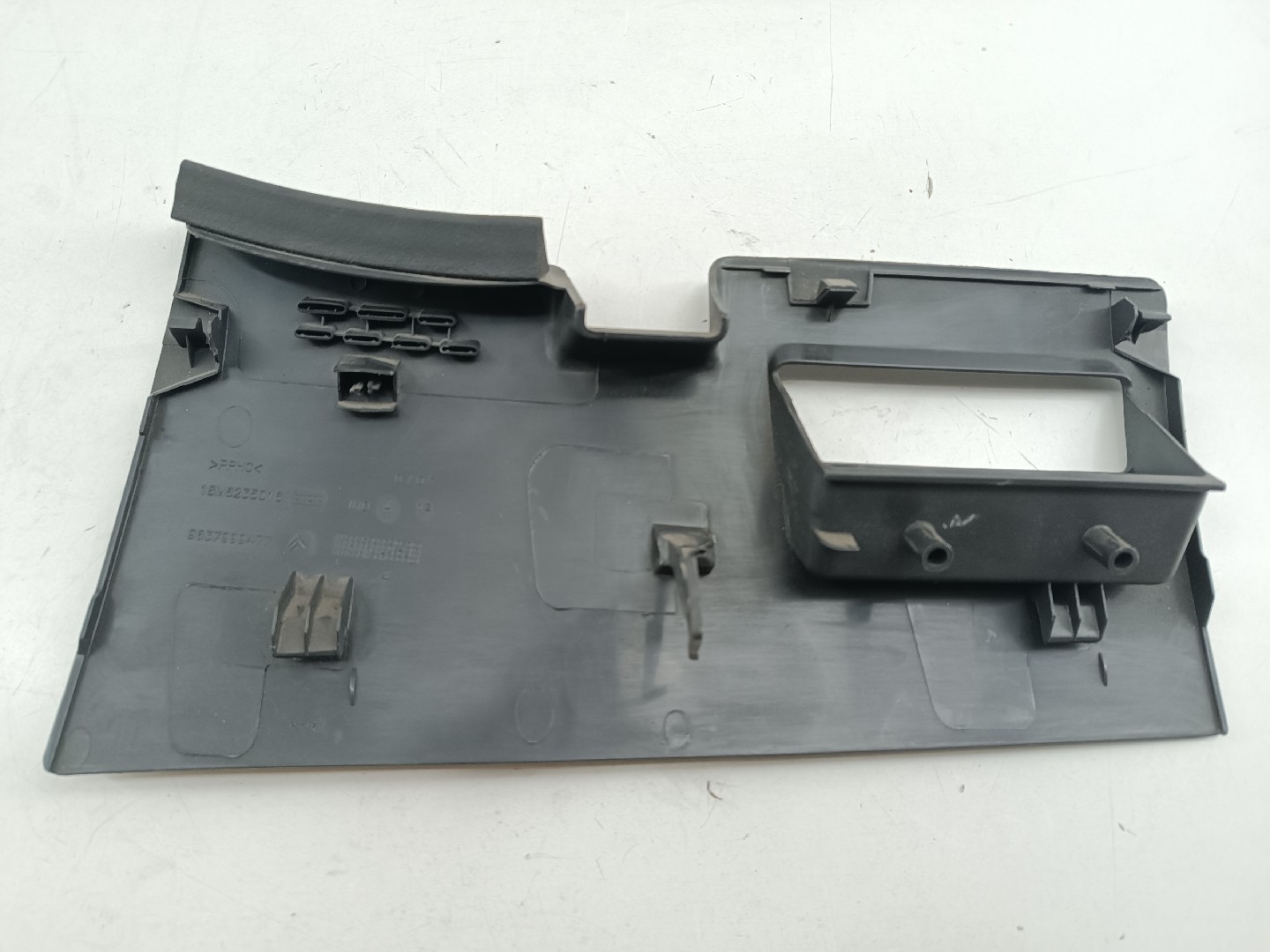Painel inferior de tablier CITROEN C2 (JM_) | 03 - 17