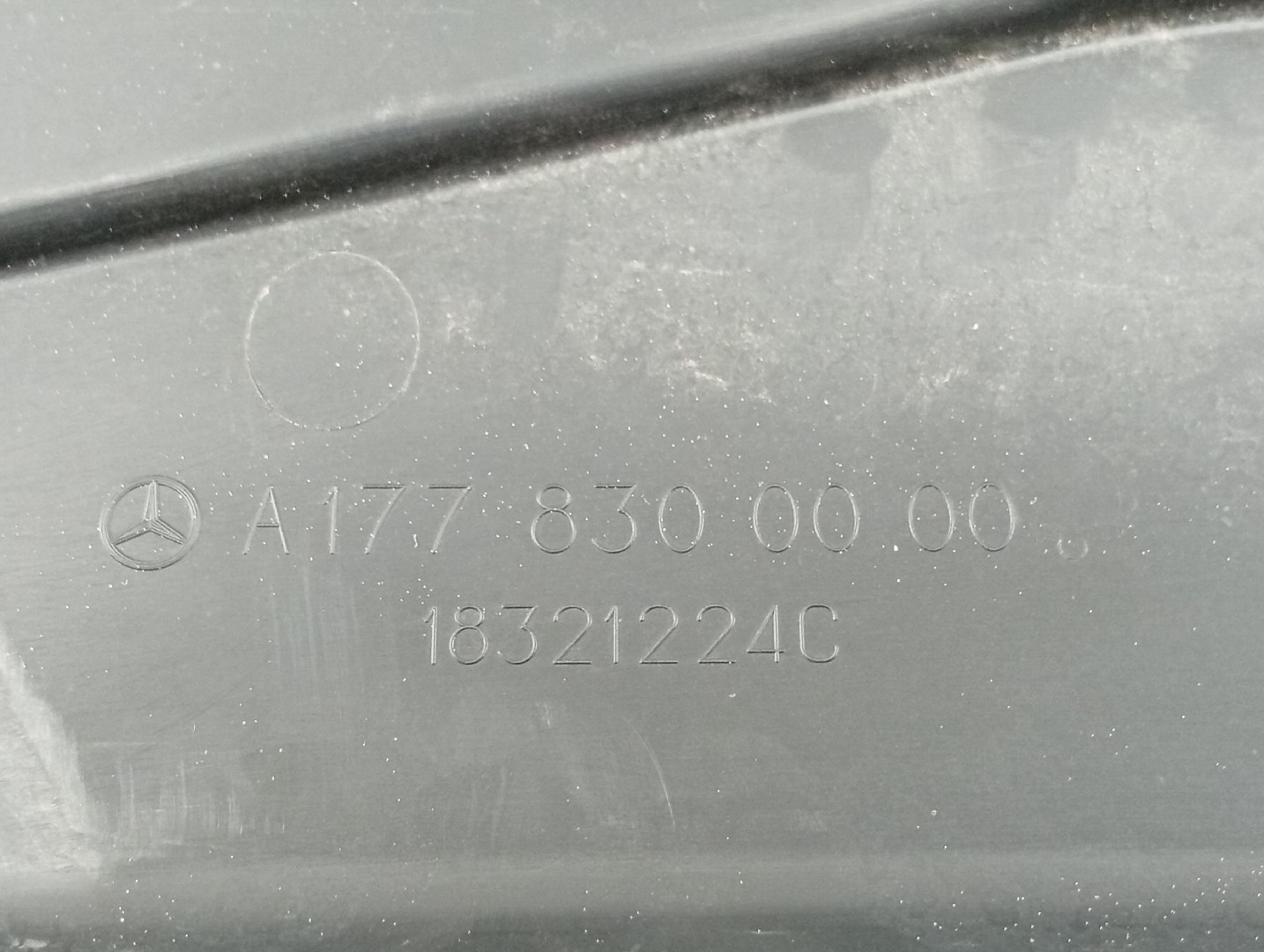 Grelha de torpedo MERCEDES-BENZ A-CLASS (W177) | 18 -  Imagem-1