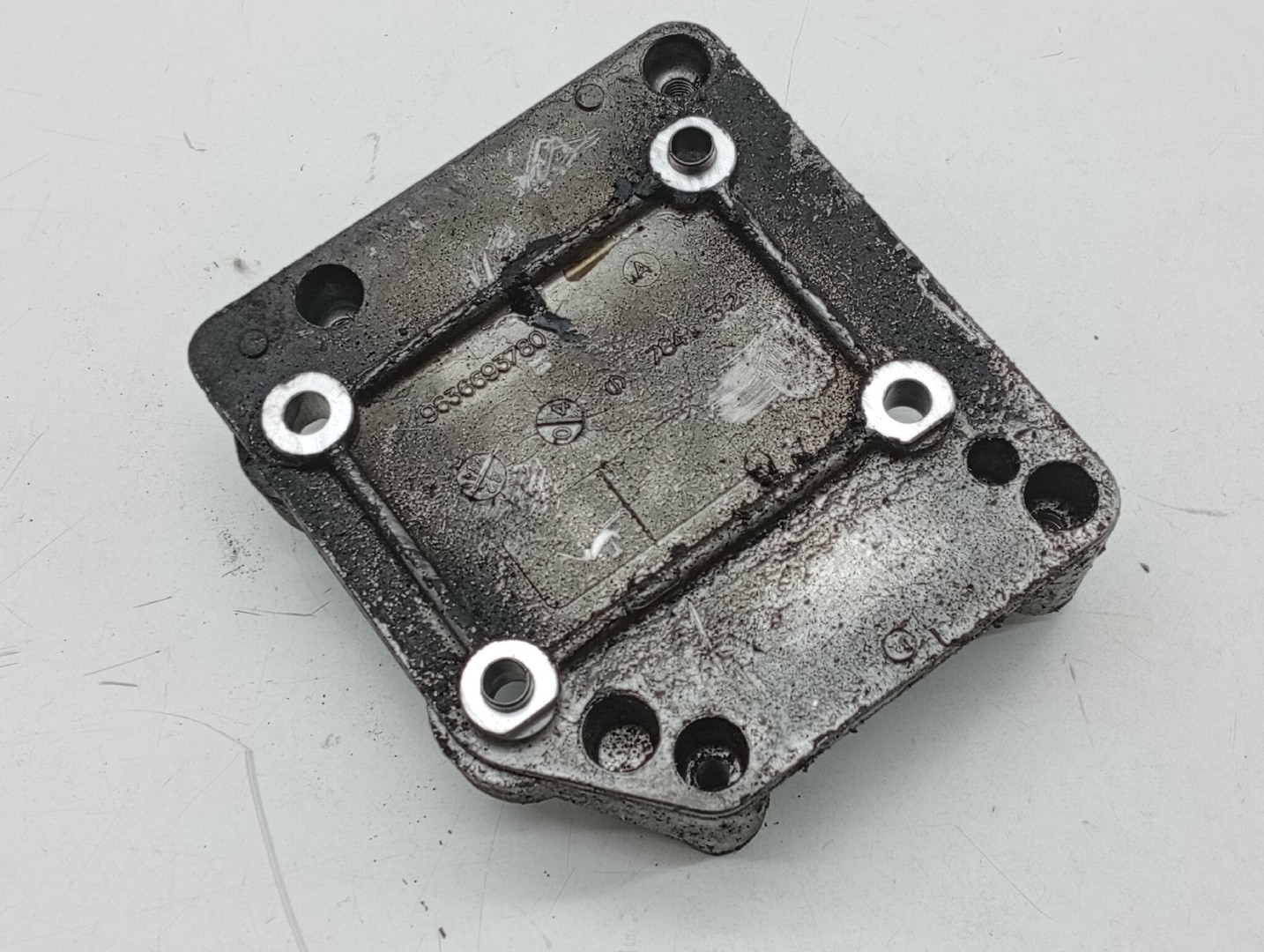 Suporte de Compressor de Ar Condicionado CITROEN C2 (JM_) | 03 - 17