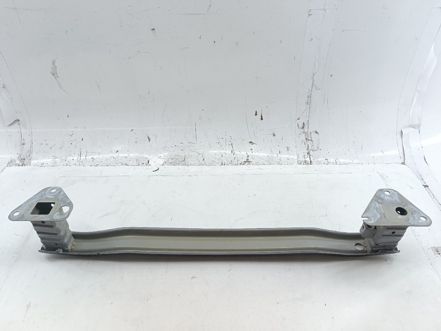 Reforço de para-choques traseiro PEUGEOT 208 II (UB_, UP_, UW_, UJ_) | 19 - 