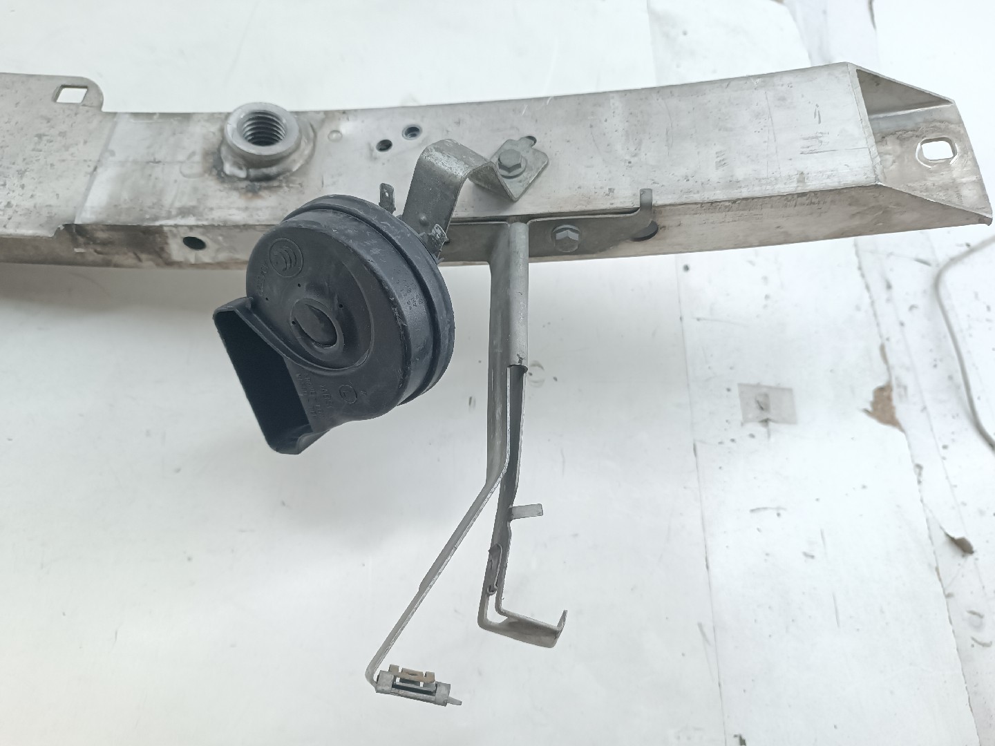 Reforço do para-choques Frente MERCEDES-BENZ C-CLASS (W204) | 07 - 15 Imagem-1