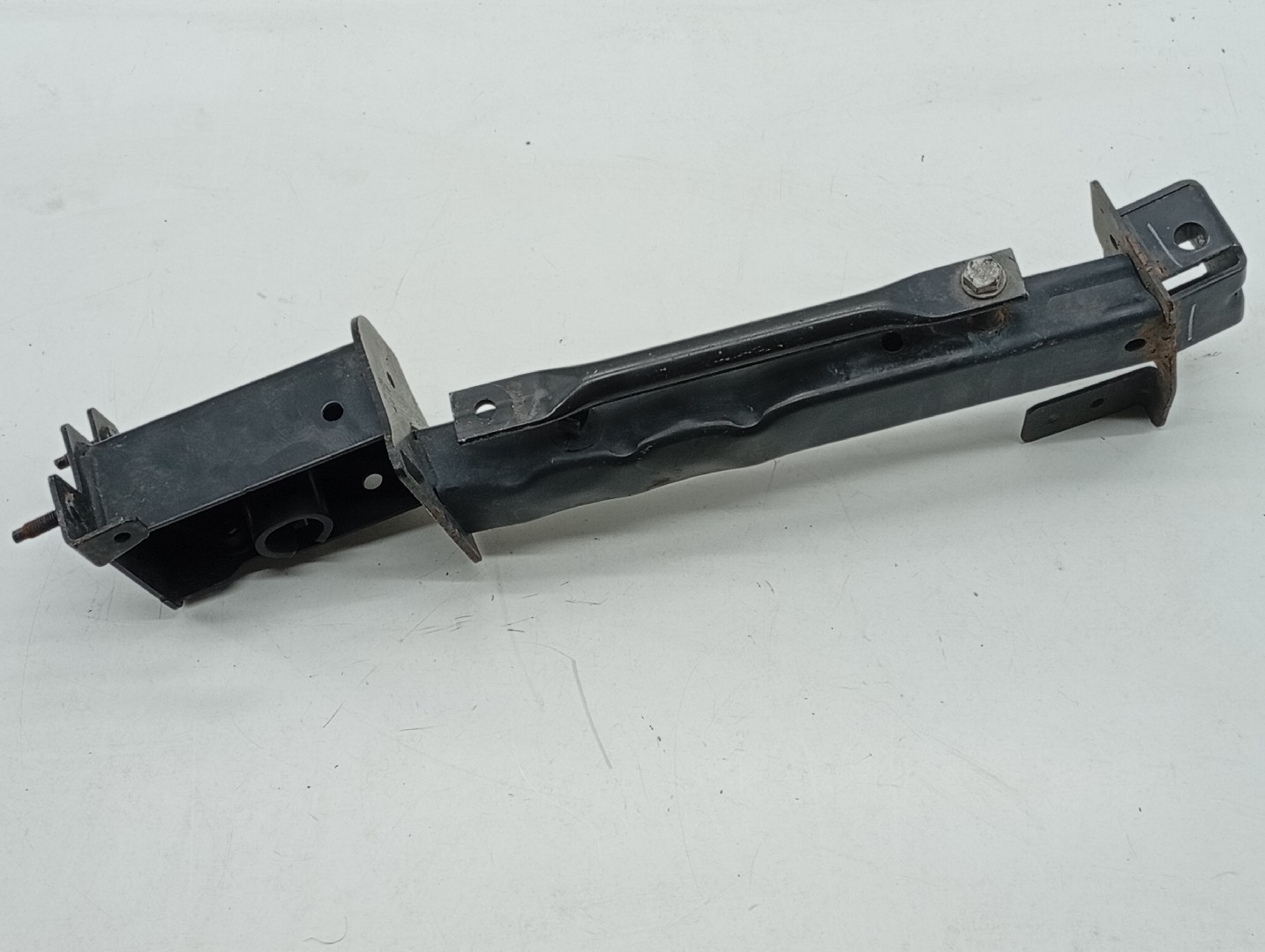 Reforço do para-choques em ferro RENAULT MEGANE IV três volumes | 16 -  Imagem-3
