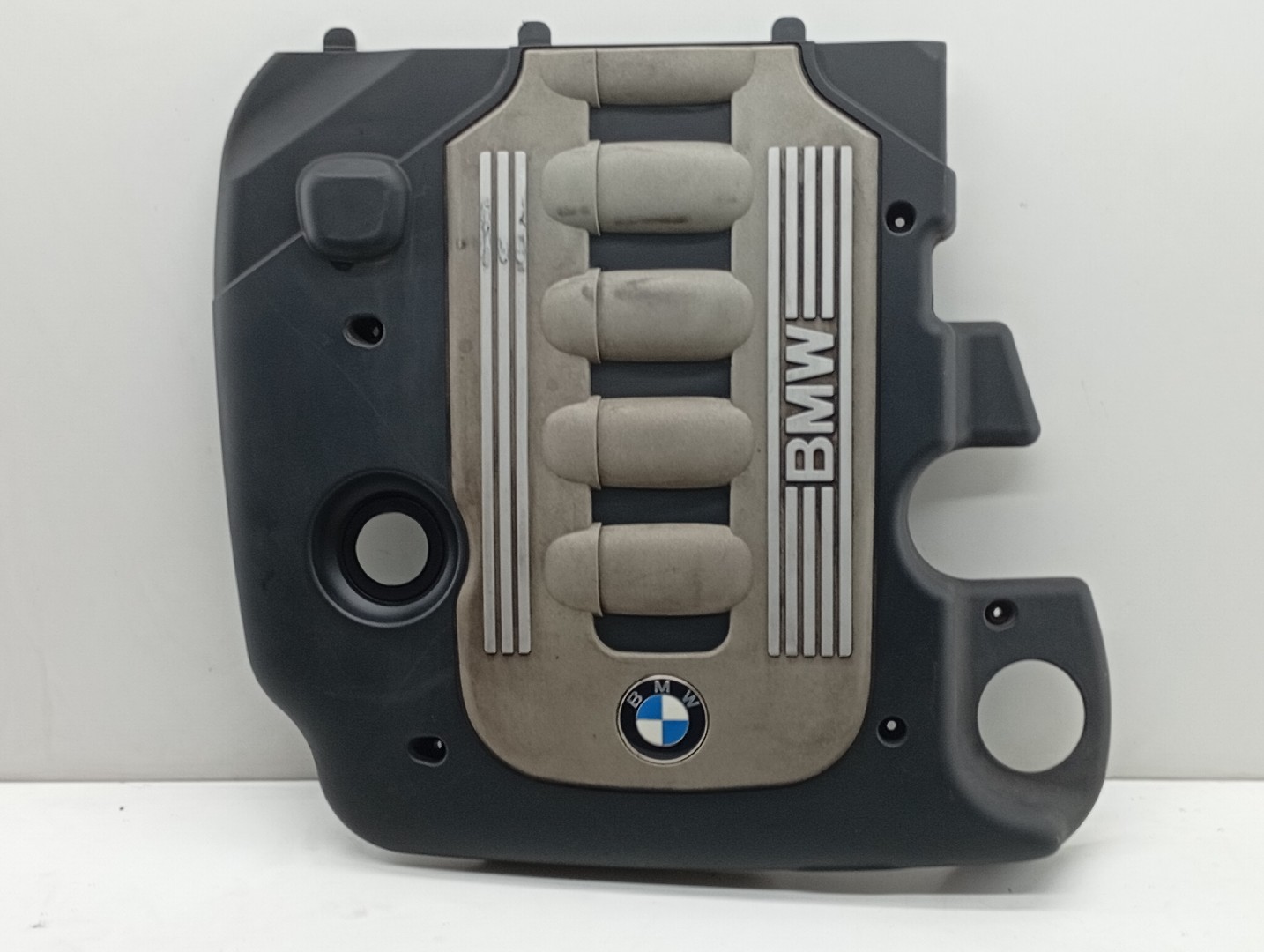 Tampa do Motor BMW 6 (E63) | 03 - 10