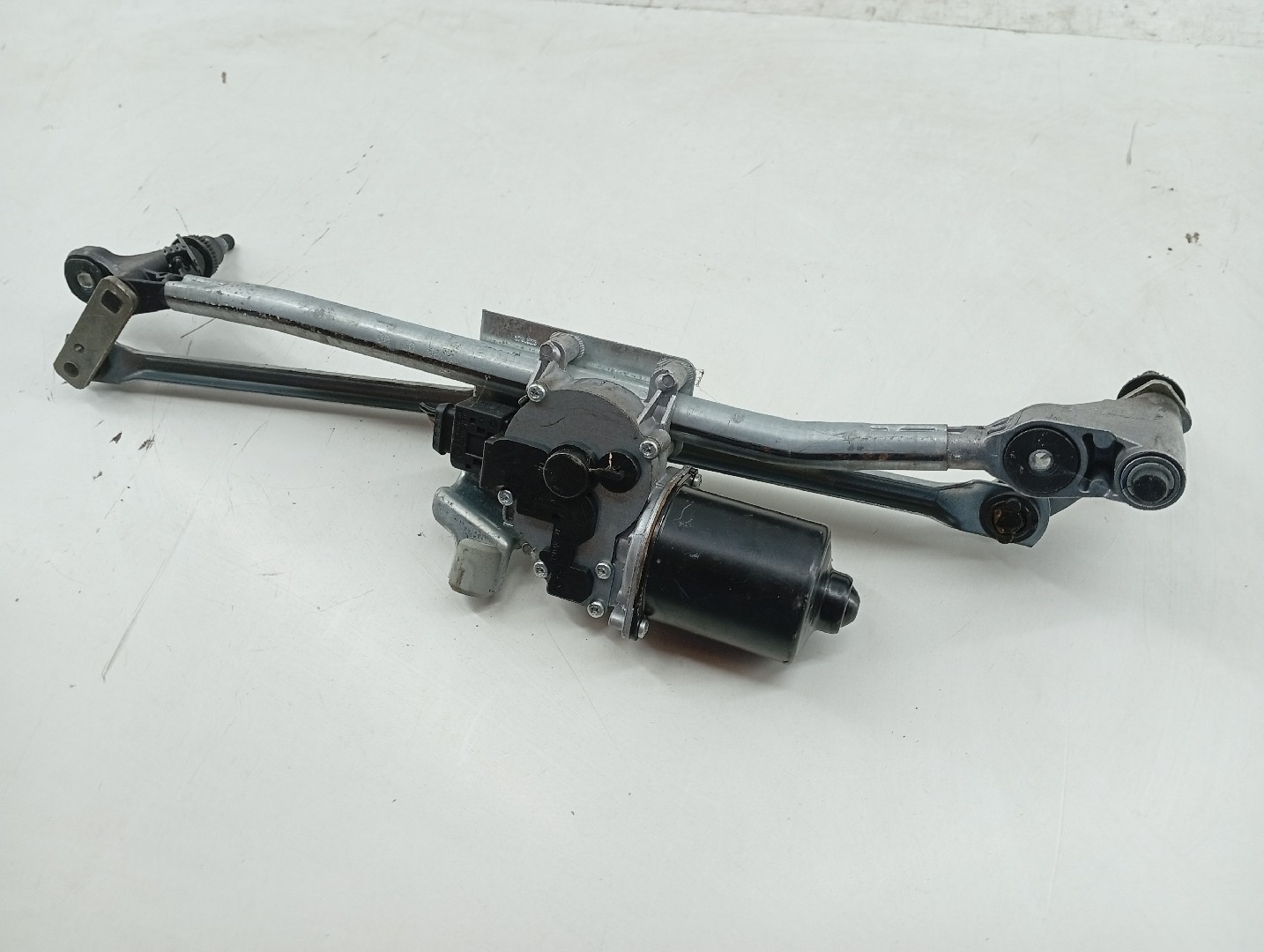 Motor Limpa Vidro Frente BMW 1 (E87) | 03 - 13 Imagem-5