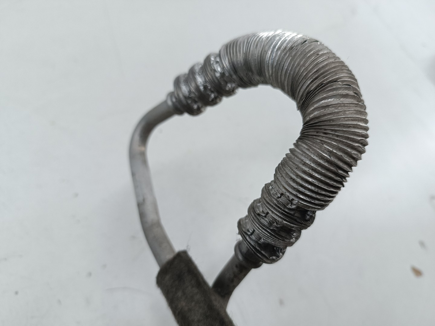 Tubo de Ar condicionado BMW 1 (E87) | 03 - 13 Imagem-2