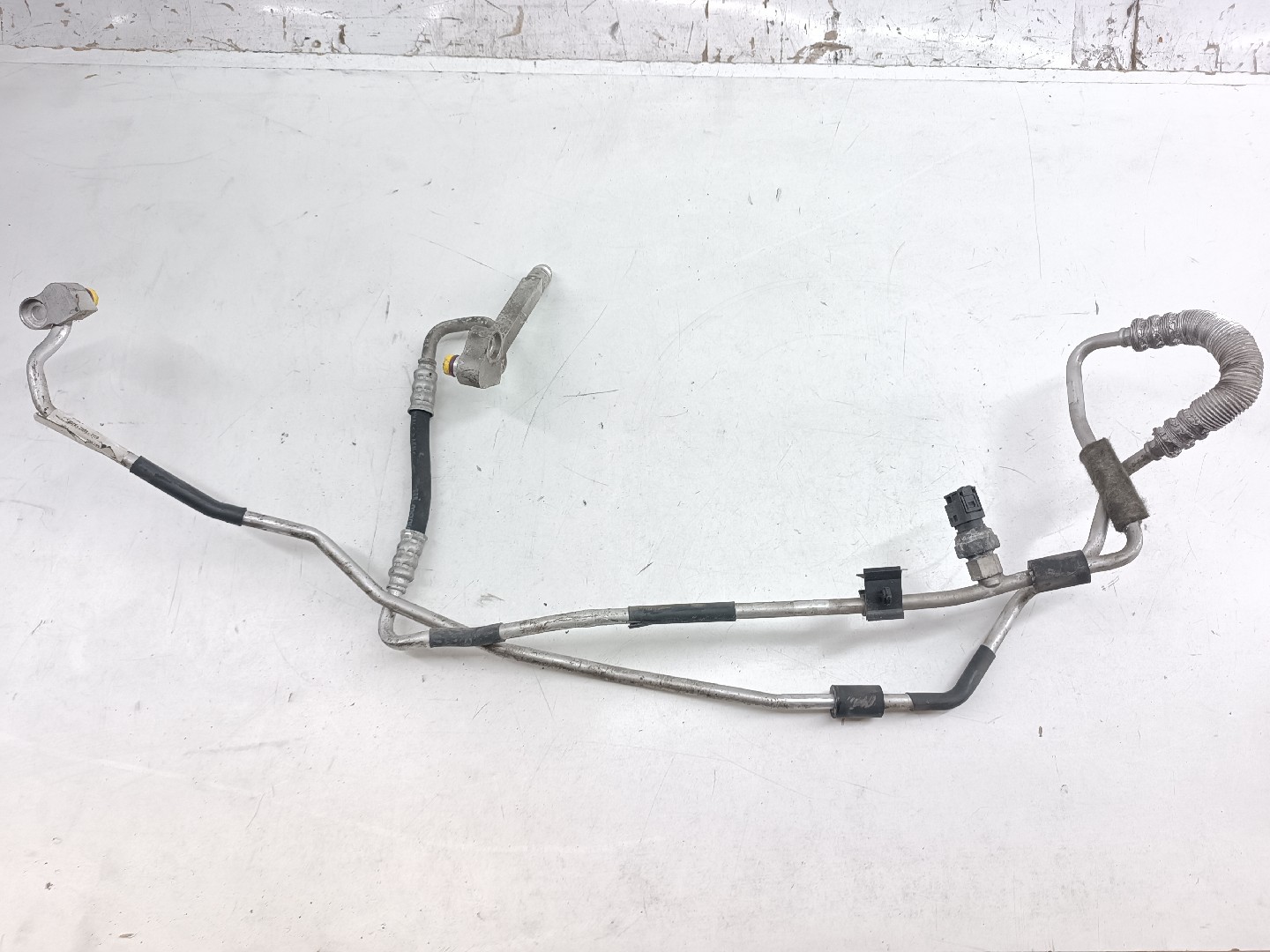 Tubo de Ar condicionado BMW 1 (E87) | 03 - 13