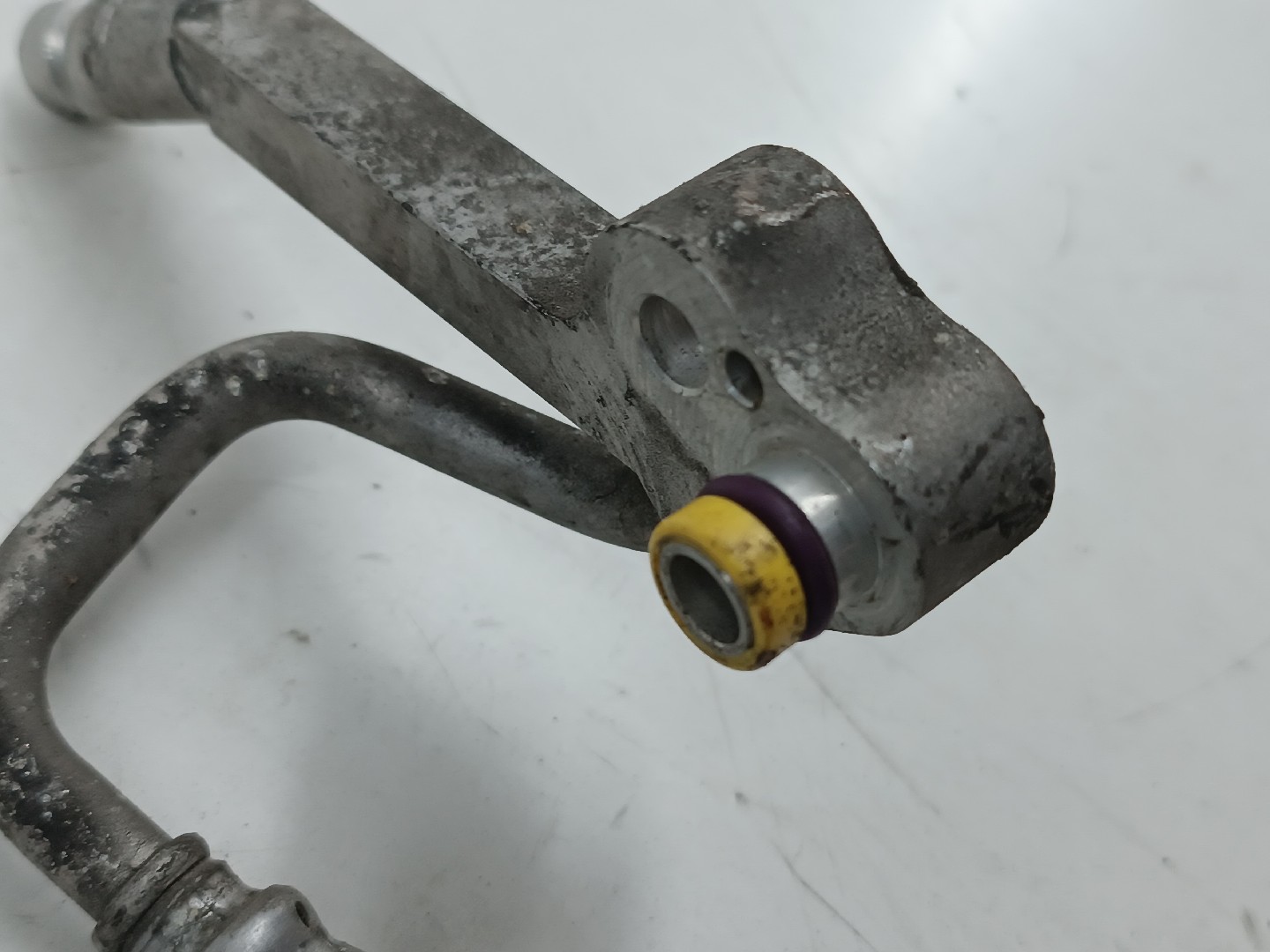 Tubo de Ar condicionado BMW 1 (E87) | 03 - 13 Imagem-4