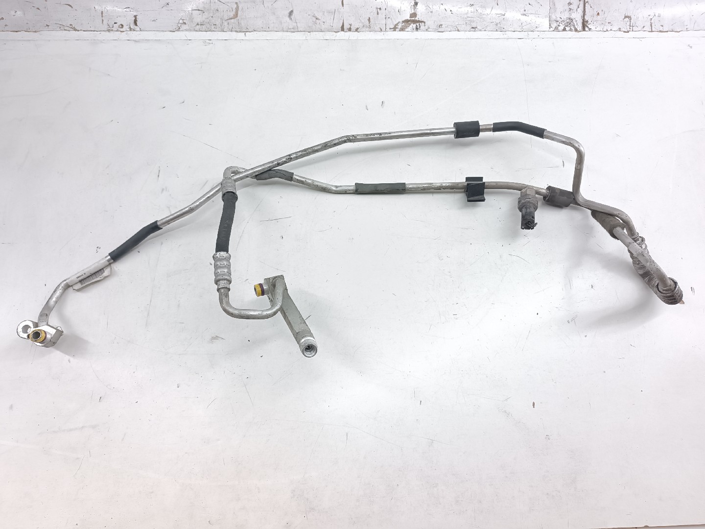 Tubo de Ar condicionado BMW 1 (E87) | 03 - 13 Imagem-6