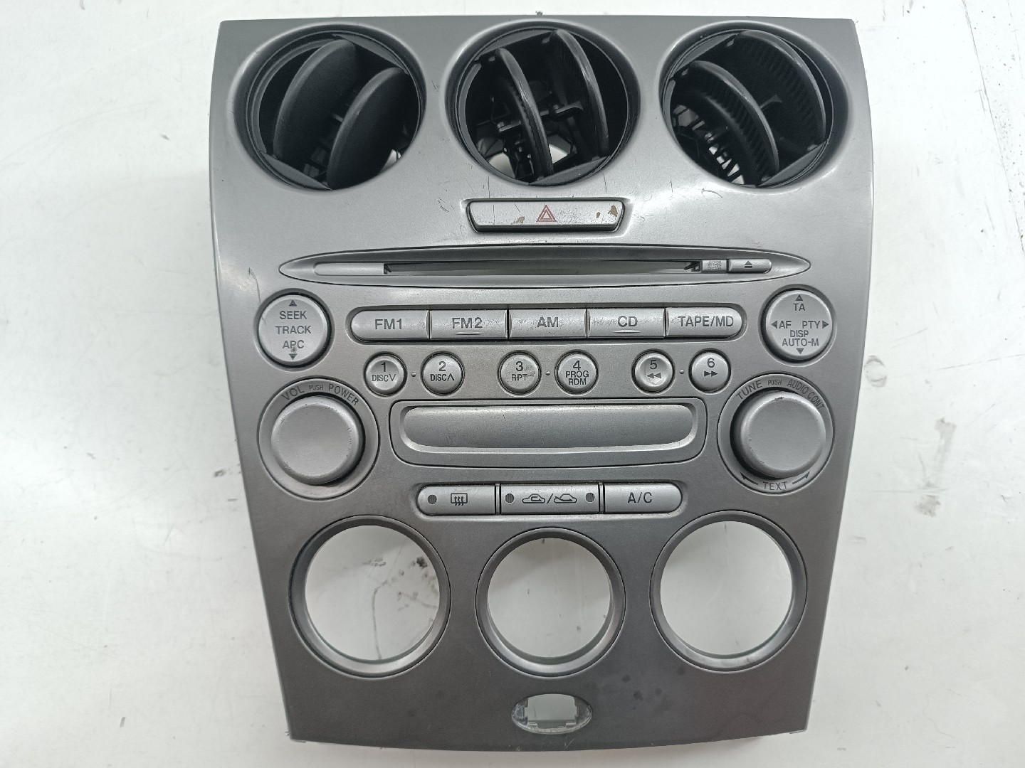 Consola central com difusor de ar MAZDA 6 três volumes (GG) | 02 - 08 Imagem-7