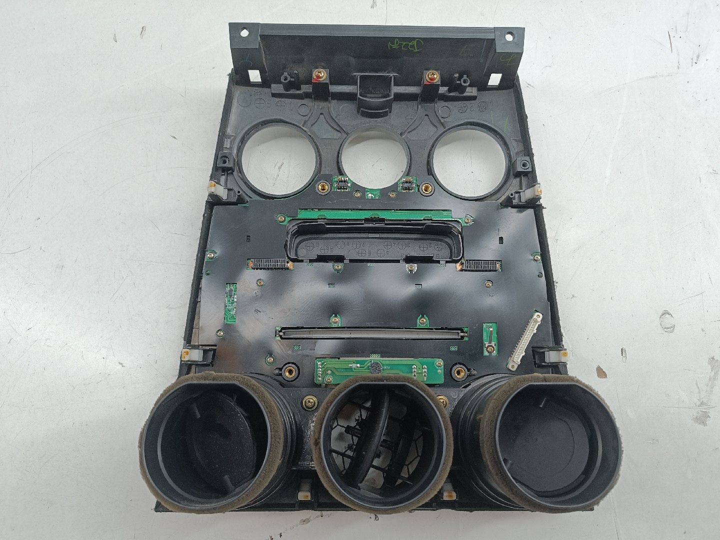 Consola central com difusor de ar MAZDA 6 três volumes (GG) | 02 - 08 Imagem-5