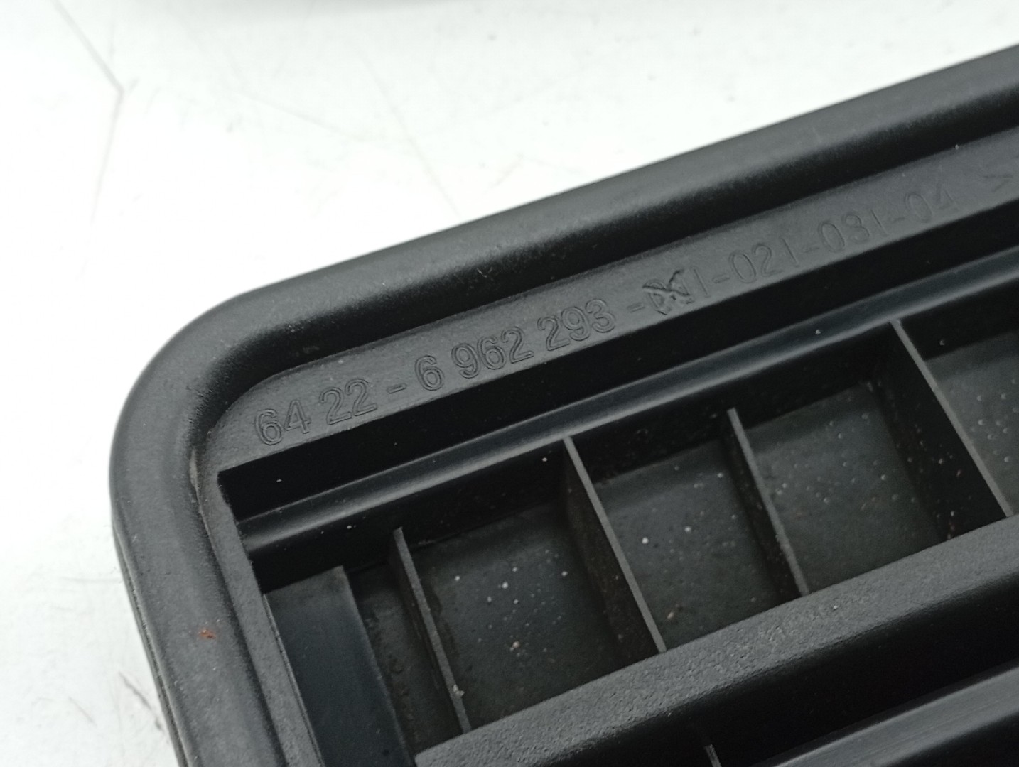 Painel de Ventilação da Carroceria BMW 6 (E63) | 03 - 10 Imagem-1