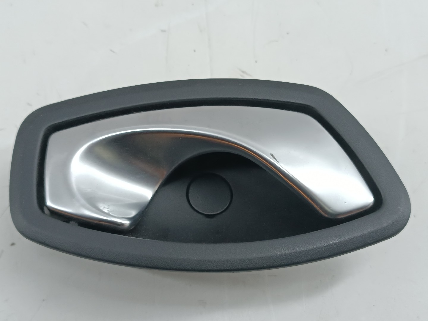Puxador interior de porta traseira direita RENAULT MEGANE III Grandtour (KZ0/1) | 08 -  Imagem-3