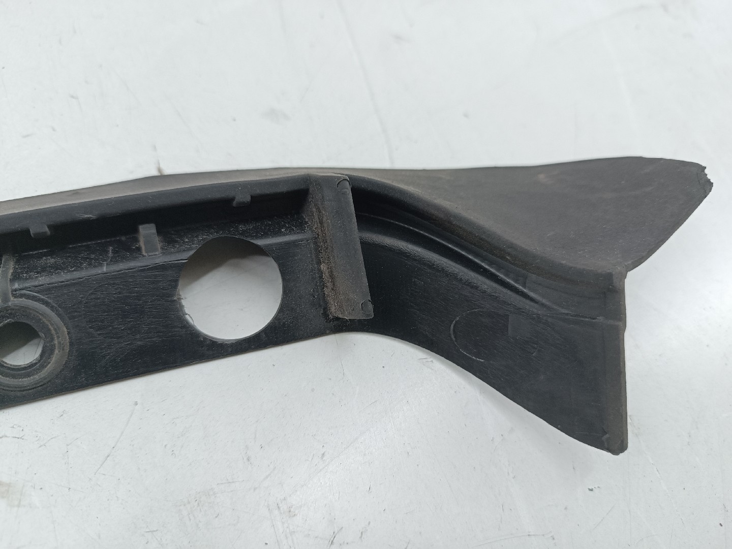 Suporte de montagem guarda lamas RENAULT MEGANE III Grandtour (KZ0/1) | 08 -  Imagem-3