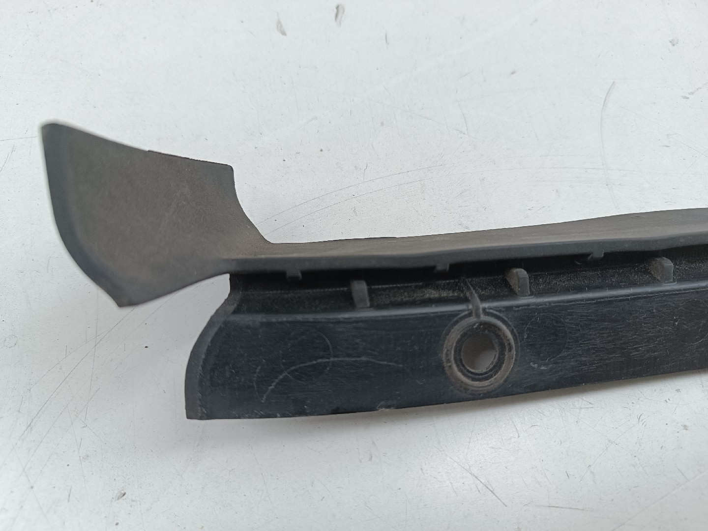 Suporte de montagem guarda lamas RENAULT MEGANE III Grandtour (KZ0/1) | 08 -  Imagem-2