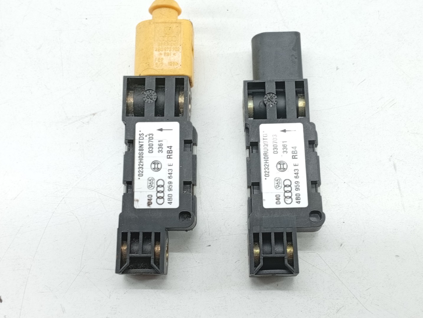 Sensor de Impacto AUDI A3 (8P1) | 03 - 13 Imagem-4