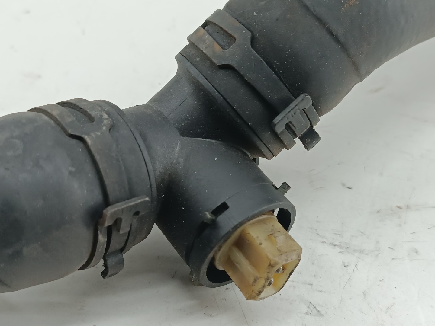 Tubo de Água AUDI A3 (8L1) | 96 - 06 Imagem-3