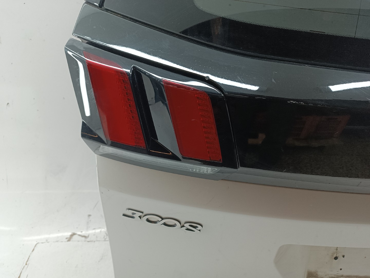 Porta de mala PEUGEOT 3008 SUV (M_) | 16 -  Imagem-10
