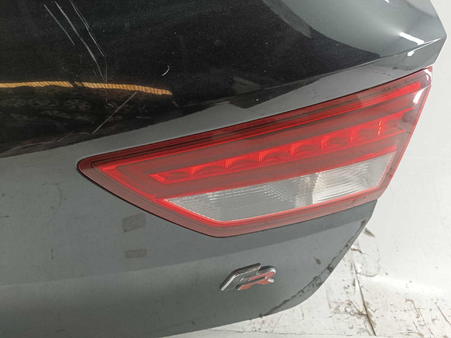 Porta de mala SEAT LEON ST (5F8) | 12 -  Imagem-7