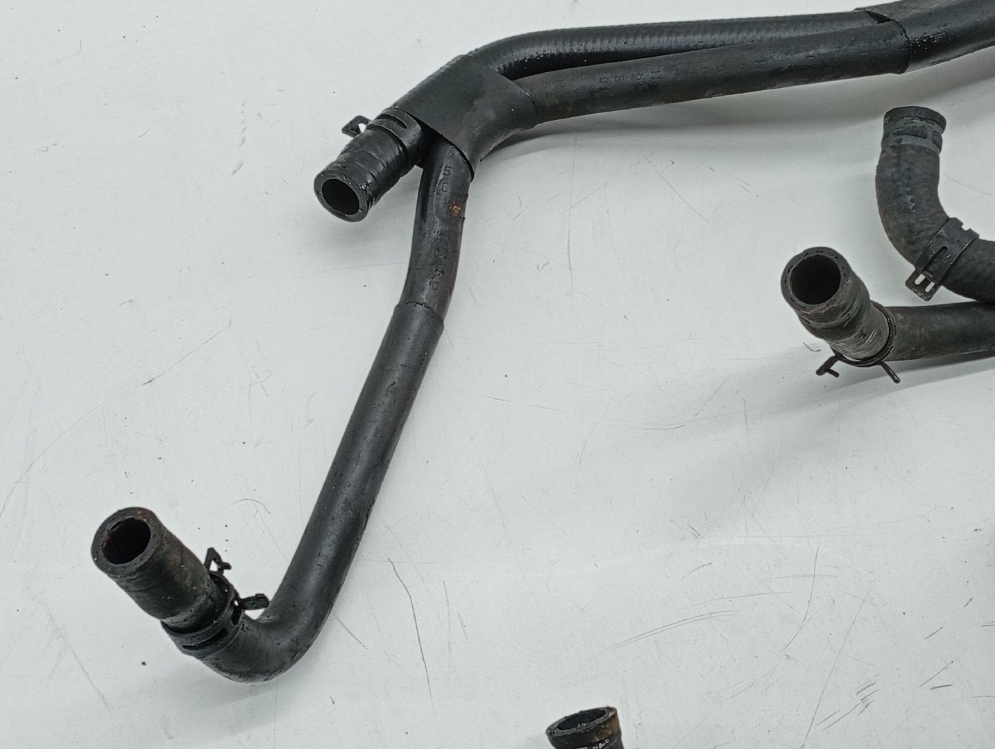 Tubo de Água AUDI A3 (8L1) | 96 - 06 Imagem-2