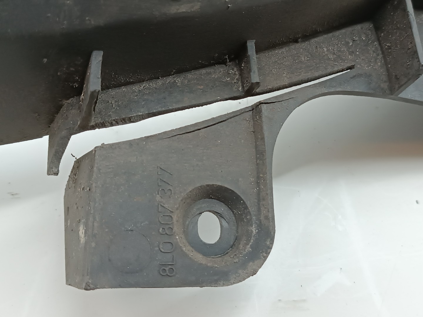 Suporte de montagem de para-choques AUDI A3 (8L1) | 96 - 06 Imagem-1
