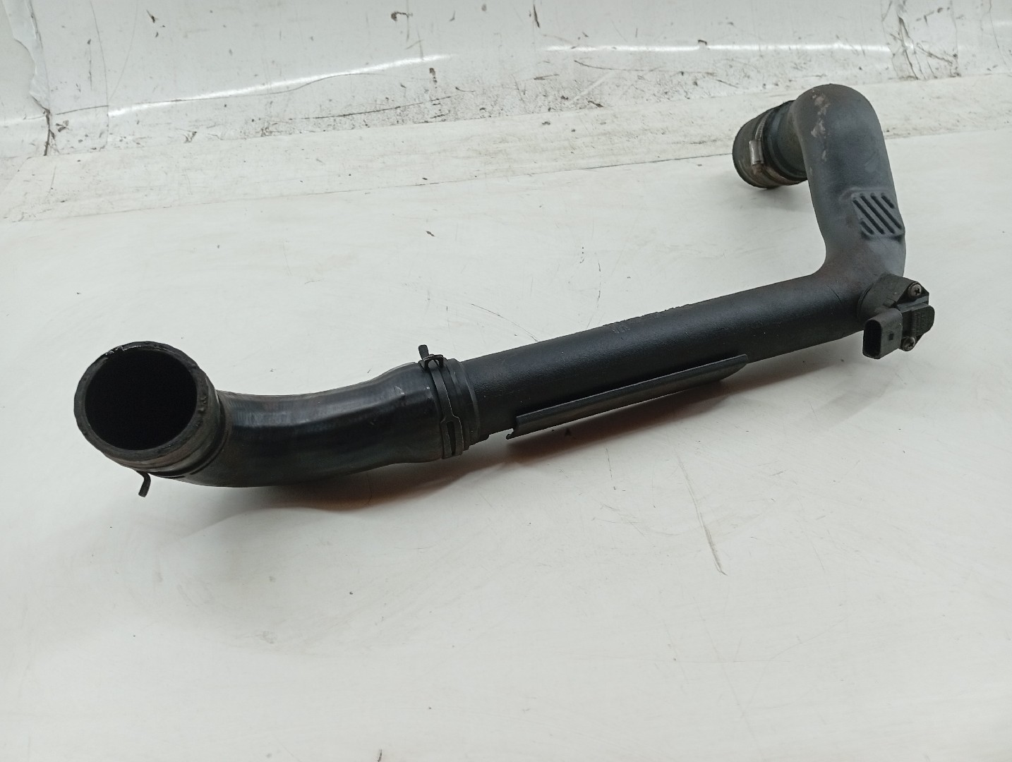 Tubagem do Intercooler AUDI A3 (8L1) | 96 - 06 Imagem-2