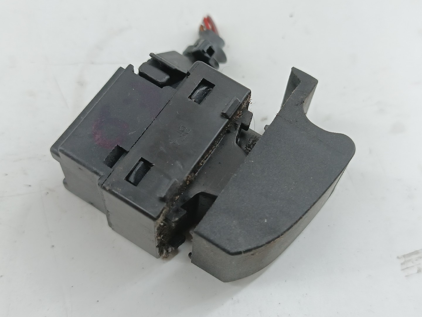 Comutador de vidro frente direito AUDI A3 (8L1) | 96 - 06 Imagem-1