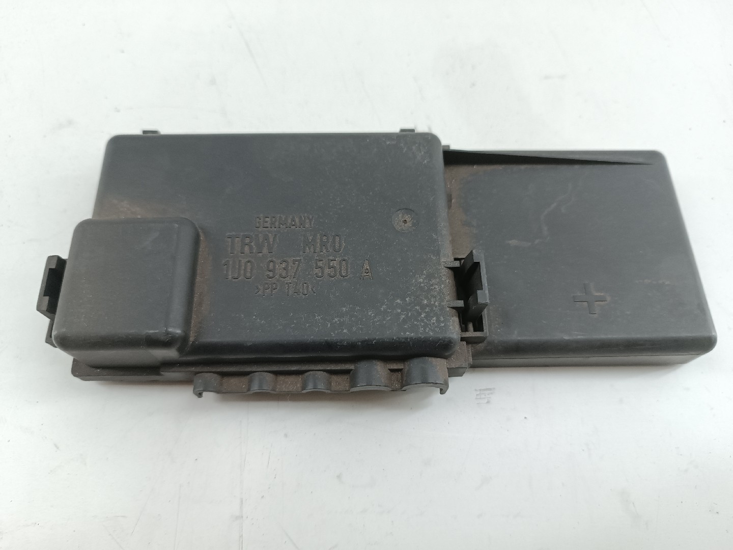 Tampa de caixa de fusiveis AUDI A3 (8L1) | 96 - 06 Imagem-2