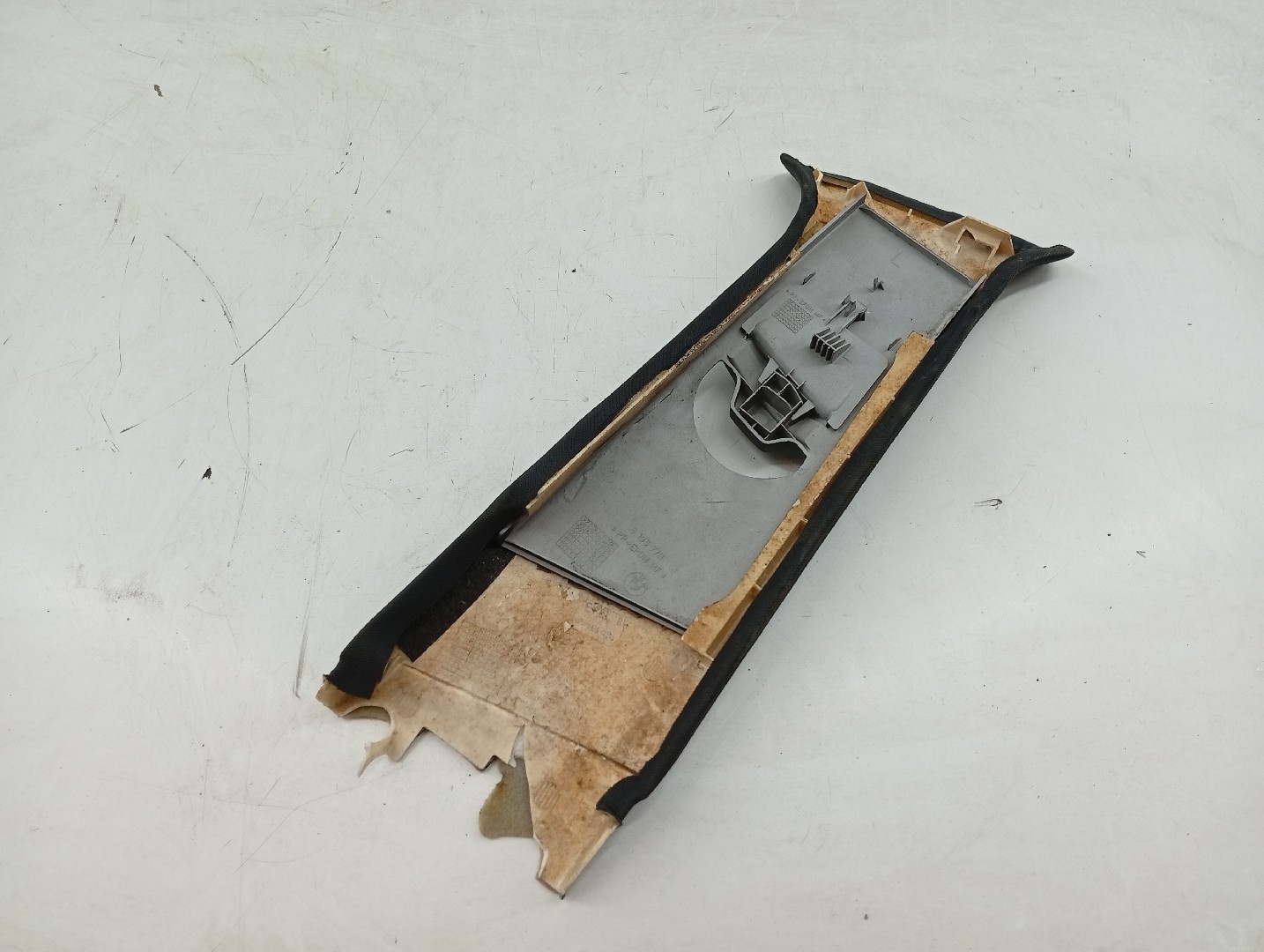 Moldura de pilar B esquerda BMW 3 Touring (E46) | 99 - 05