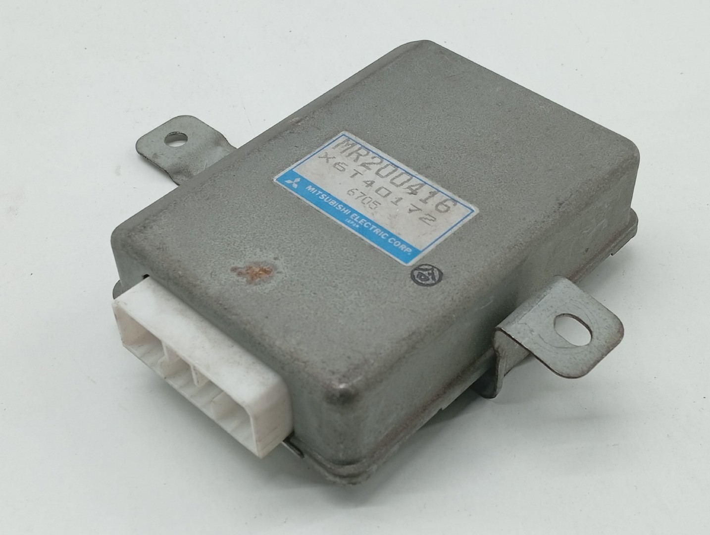 Módulo eletrónico MITSUBISHI COLT V (CJ_, CP_) | 95 - 04