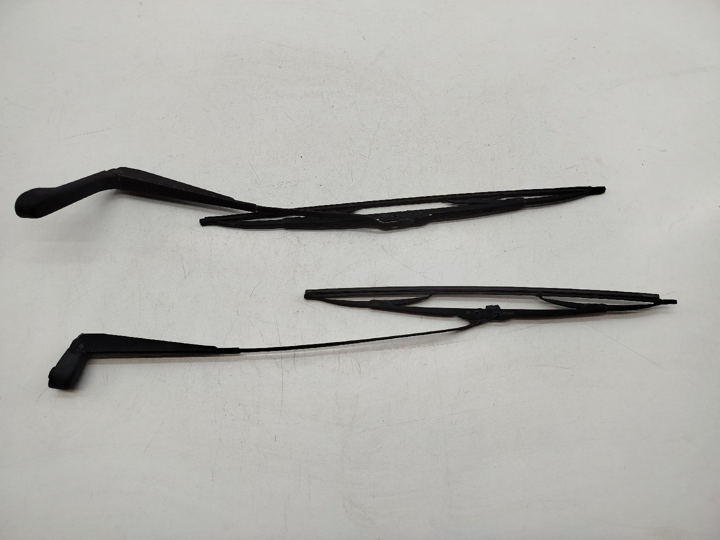 Braços das escovas frente RENAULT CLIO II (BB_, CB_) | 98 - 